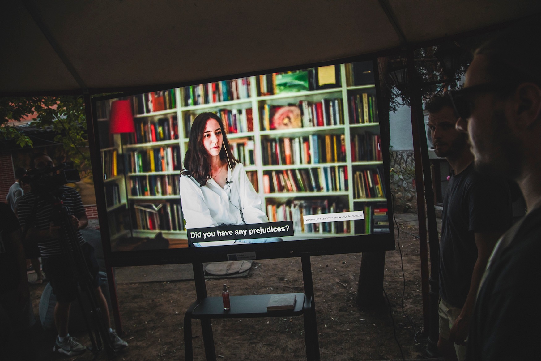 “HOW DO I SEE YOU?”: A Cultural Exchange Between Kosovo and Serbia