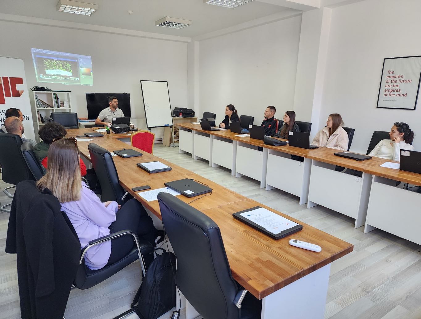 Empowering Entrepreneurs: Jakova Innovation Center